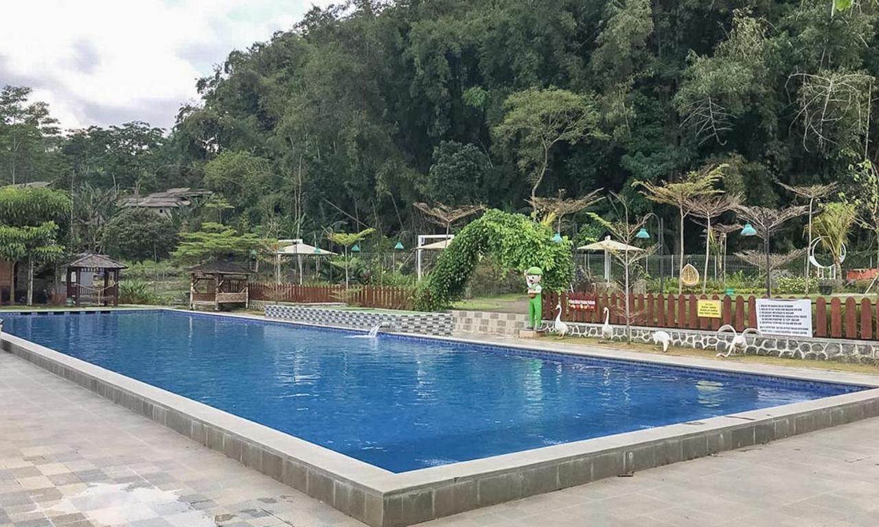 Reddoorz Near Wisata Paribendo Lawang 호텔 외부 사진